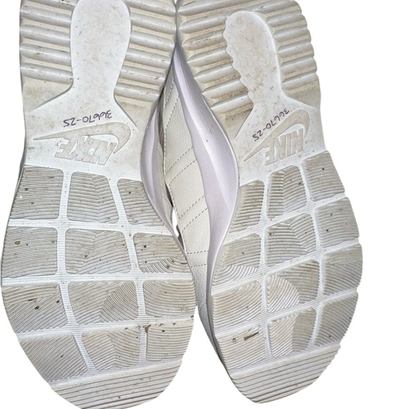 Nike Tanjun High Rise Women's Shoes - Picture 4 of 4